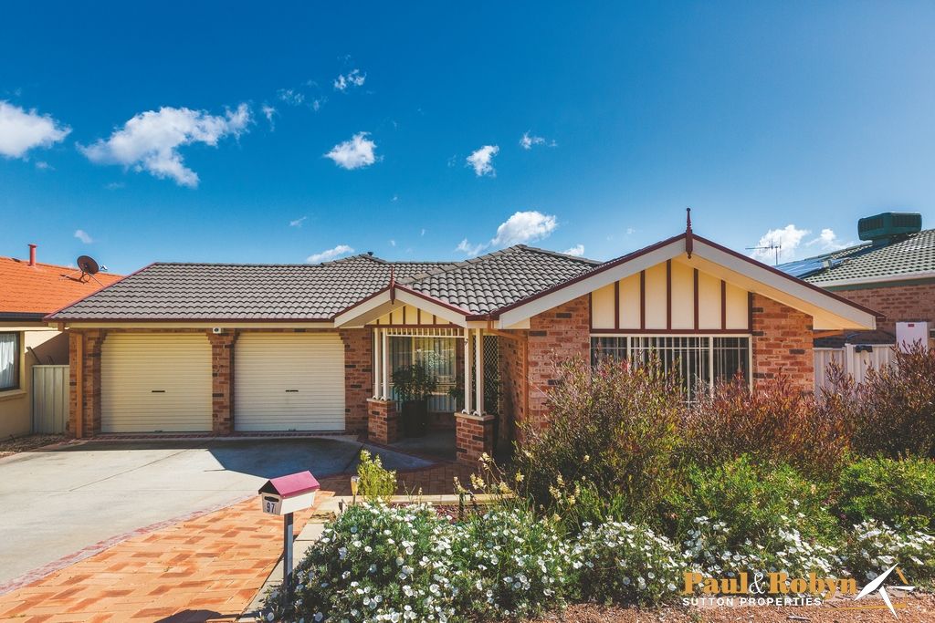 97 Thomas Royal Gardens, Queanbeyan East NSW 2620, Image 0