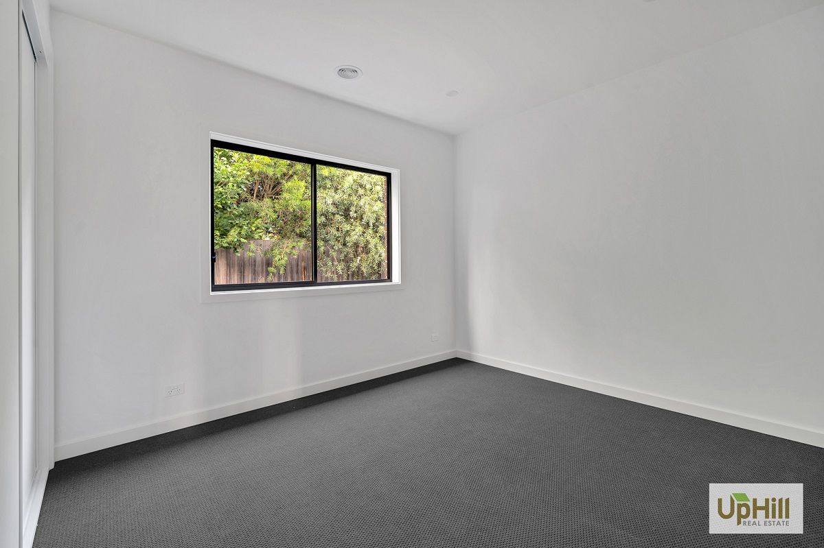 2/2 ALLAN STREET, Berwick VIC 3806, Image 1