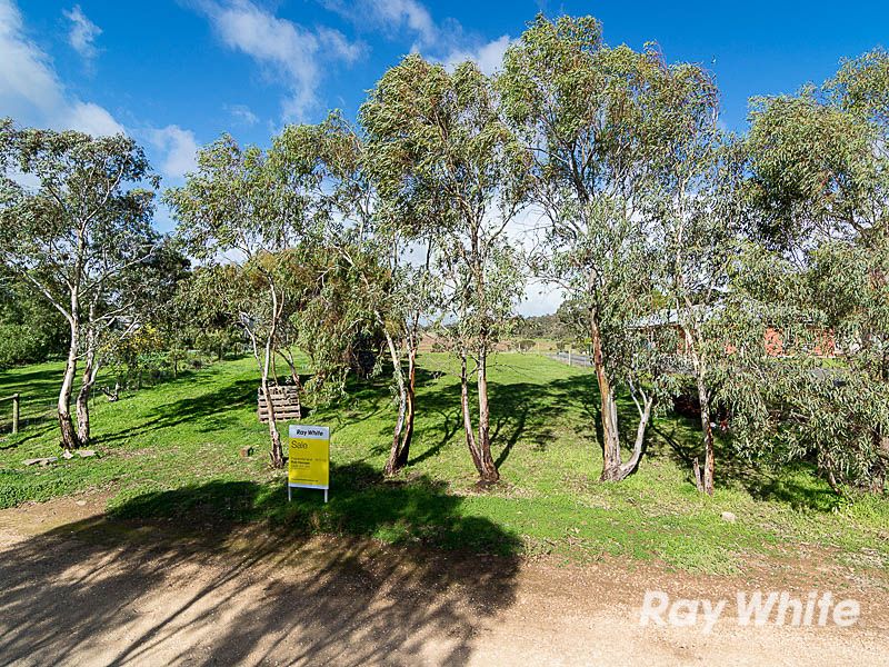 17 Bartholomew Road, Kanmantoo SA 5252, Image 2