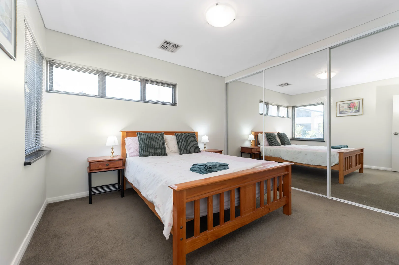 Additional image 31 of 20 Manning, Scarborough WA 6019