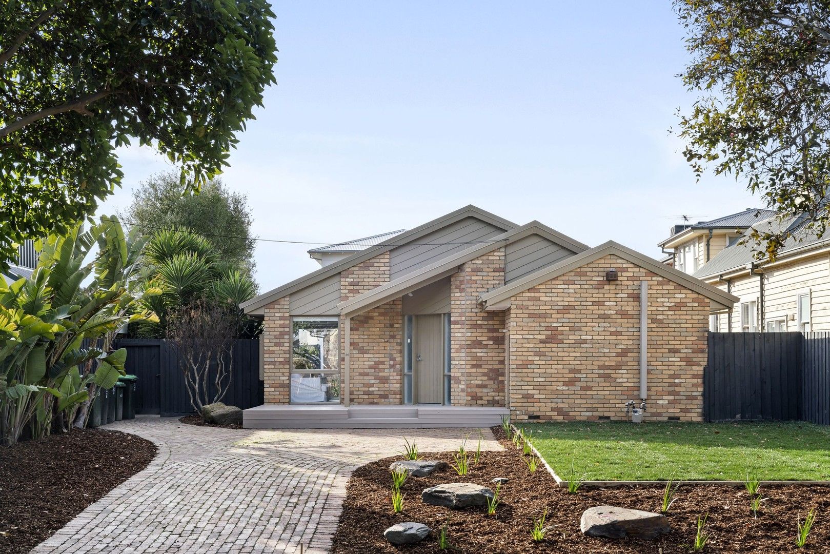5 bedrooms House in 96 Power Street WILLIAMSTOWN VIC, 3016