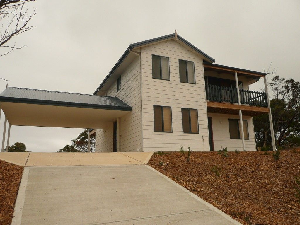 4 bedrooms House in 21 Templetonia HOPETOUN WA, 6348