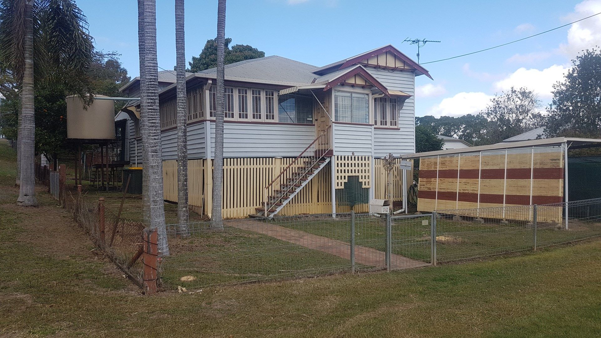 2 Nicholson St, Mount Morgan QLD 4714, Image 0