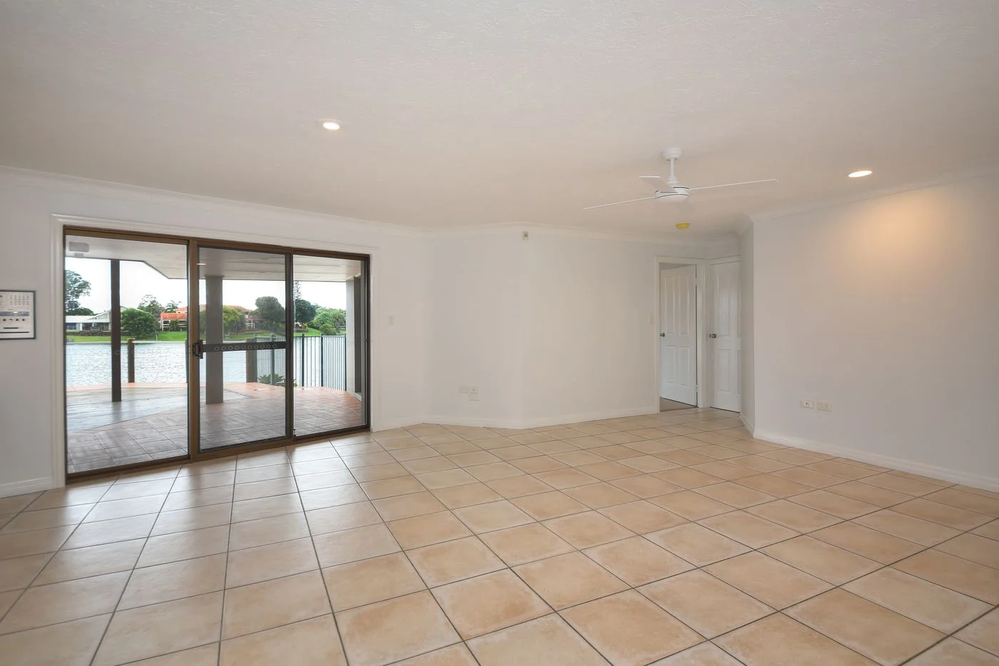 Additional image 8 of 52 Wild Duck Dr, Mermaid Waters QLD 4218