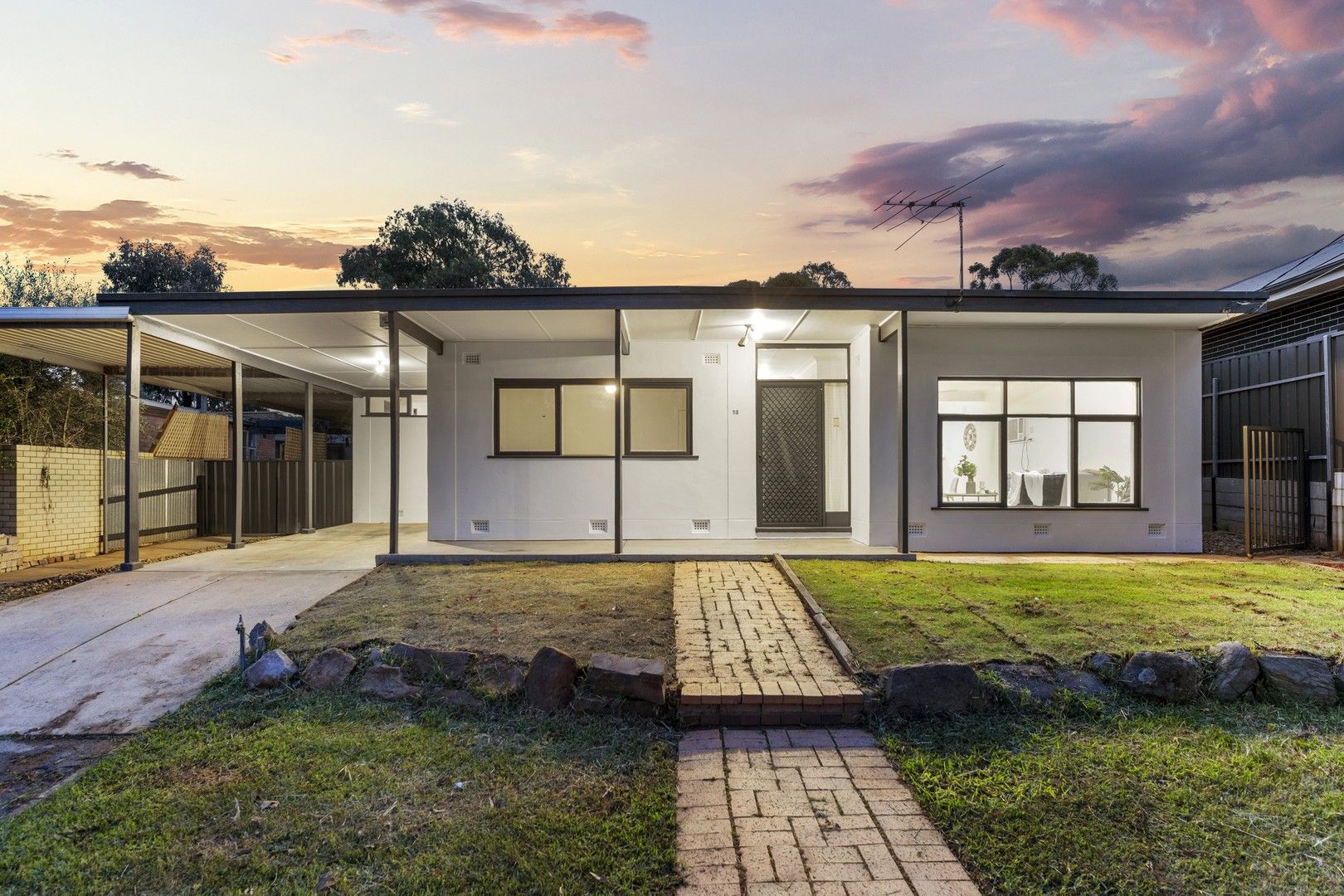 3 bedrooms House in 10 Faulkner Street MODBURY SA, 5092