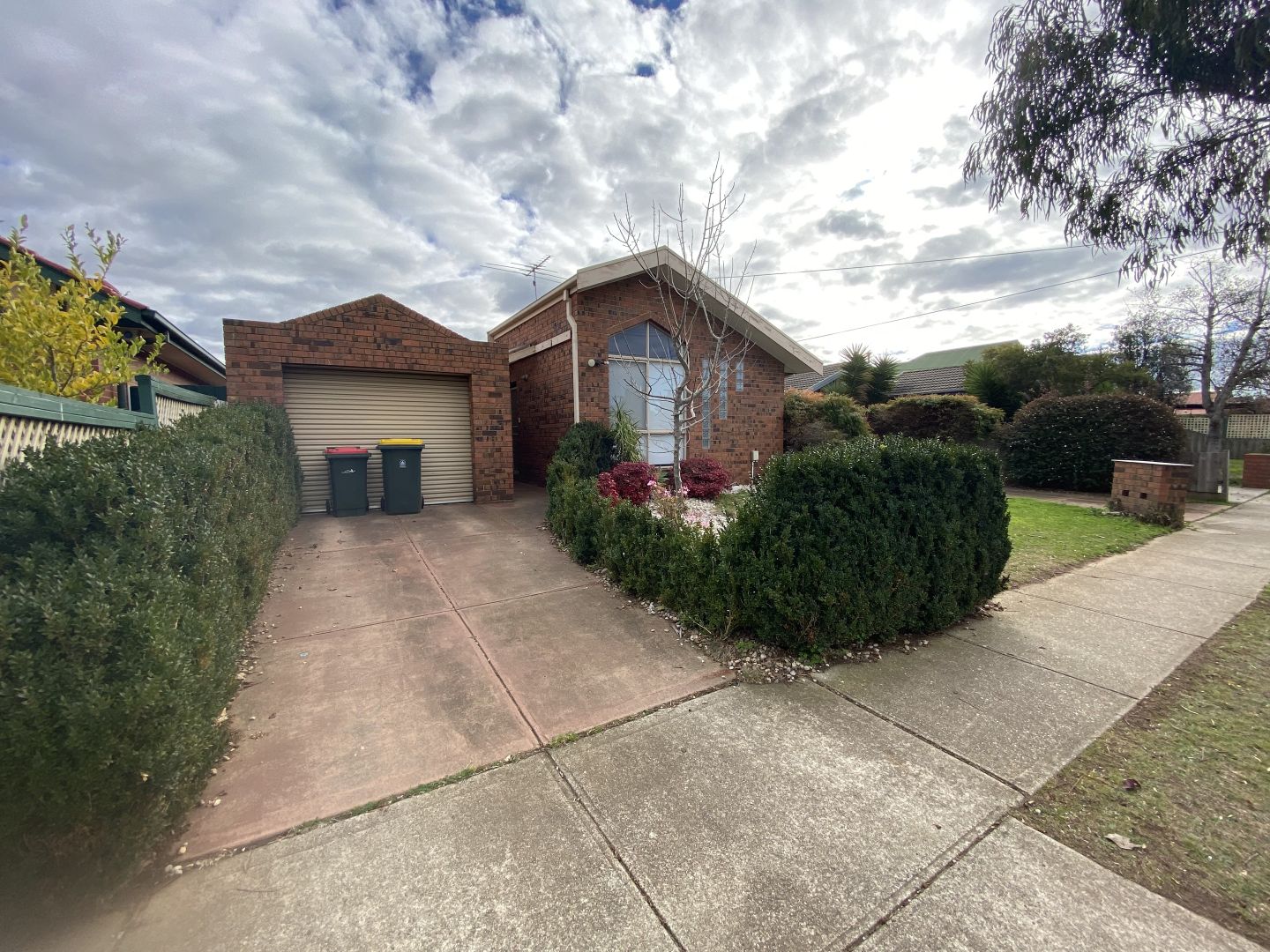 1/277 Greaves Street, Werribee VIC 3030, Image 2