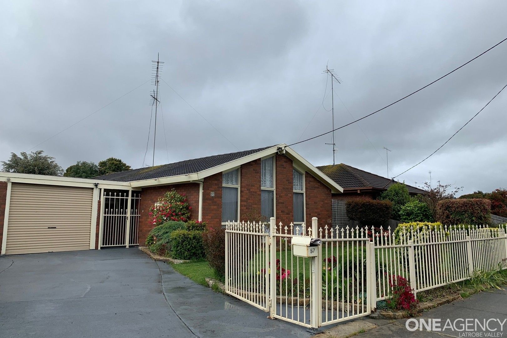 4 bedrooms House in 57 The Avenue MORWELL VIC, 3840