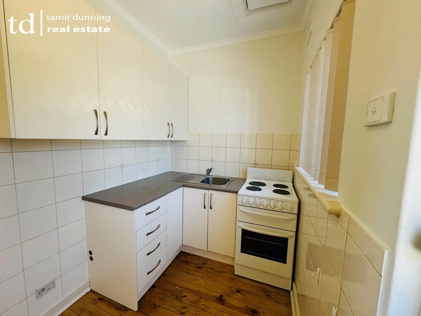 Additional image 7 of 5/37 Pier Street, Glenelg SA 5045