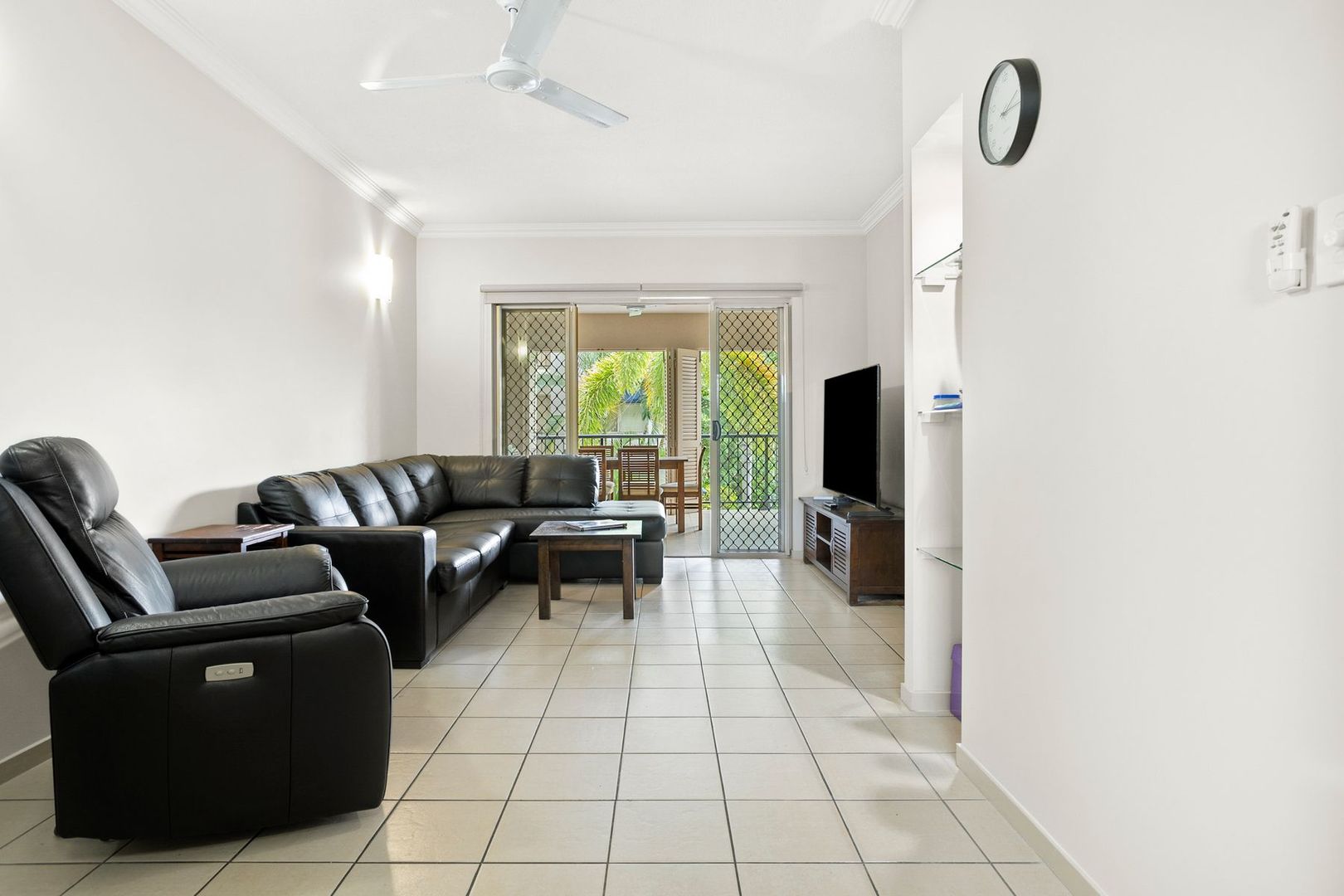 307/2-8 Centenary Close, Manoora QLD 4870, Image 1