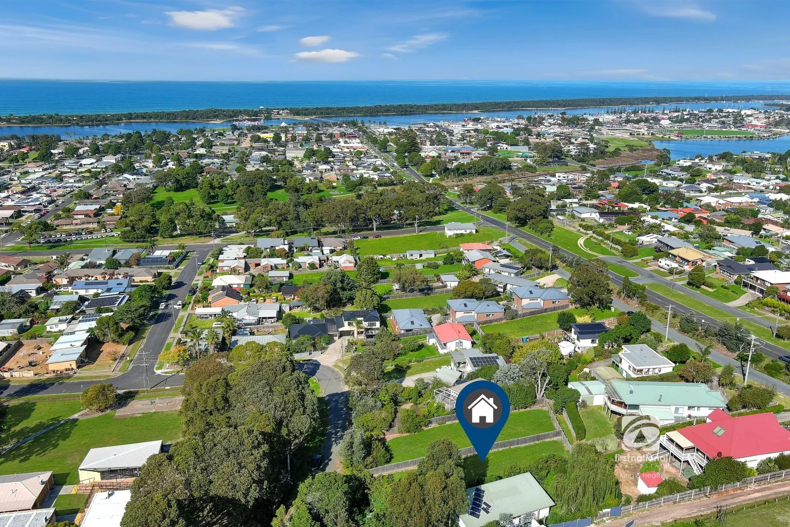 7B Outlook Avenue, Lakes Entrance VIC 3909