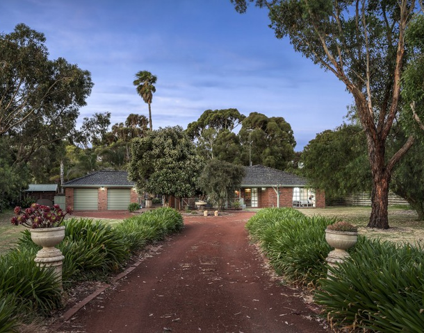 17 Hillson Grove, Ocean Grove VIC 3226