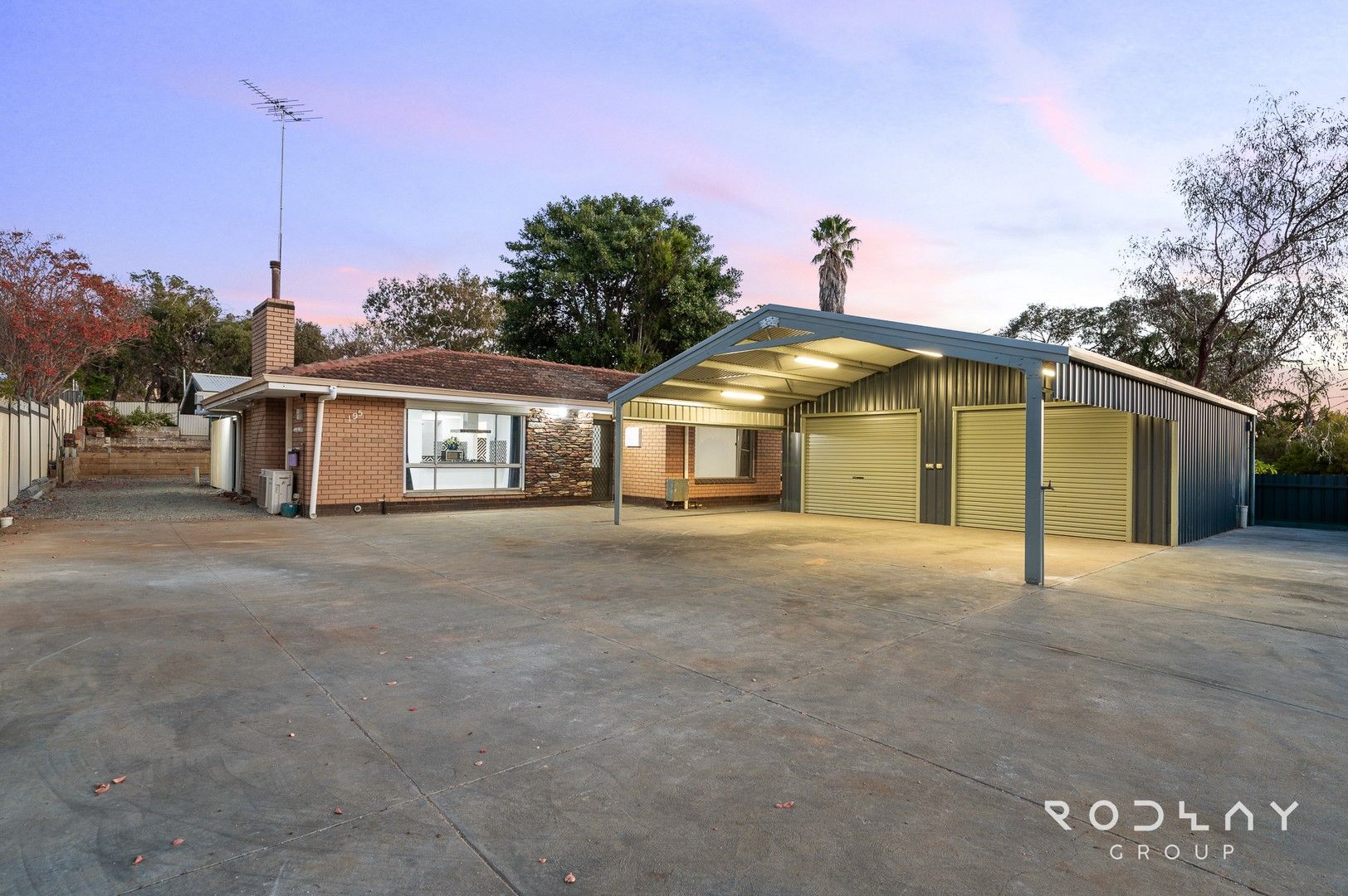 195 Brookton Hwy, Kelmscott WA 6111, Image 0