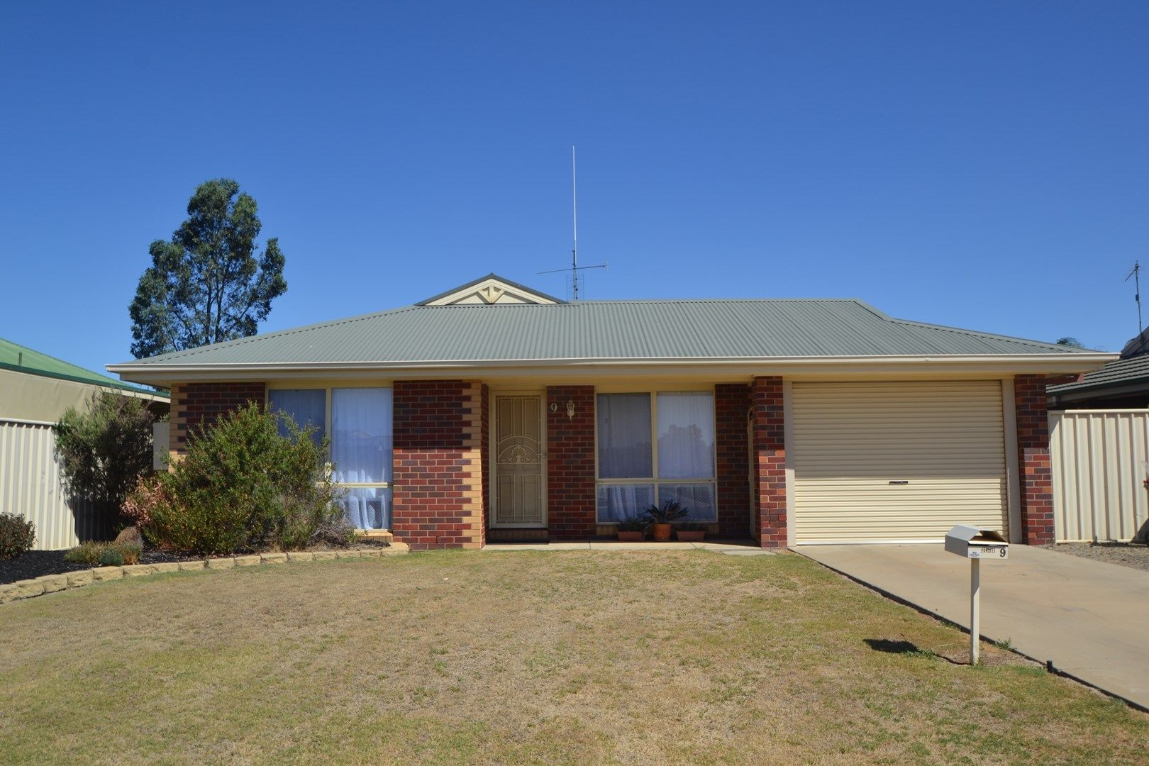9 Federal Street, Echuca VIC 3564 House For Rent Domain