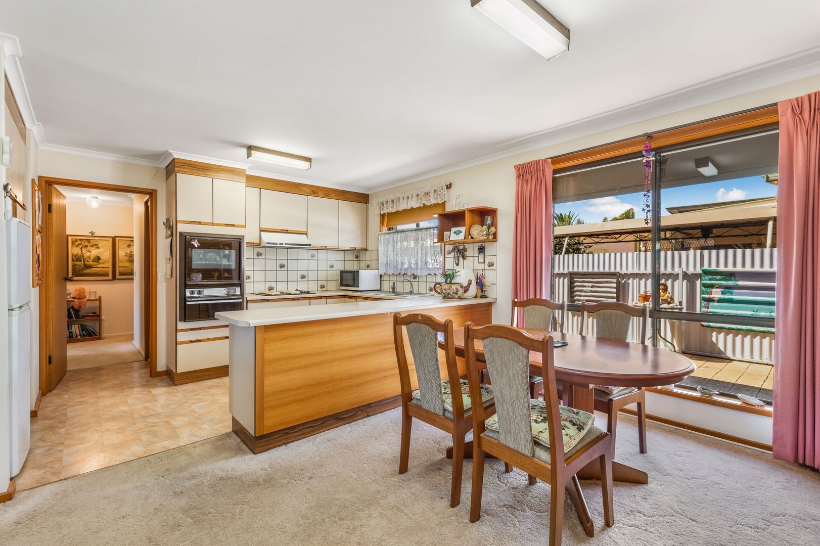 2/53 Shadforth Street, Kerang VIC 3579, Image 2