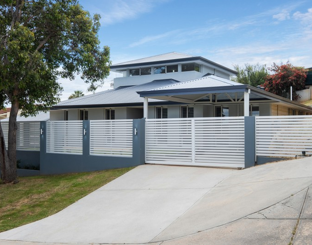 17 Tunnel Road, Swan View WA 6056