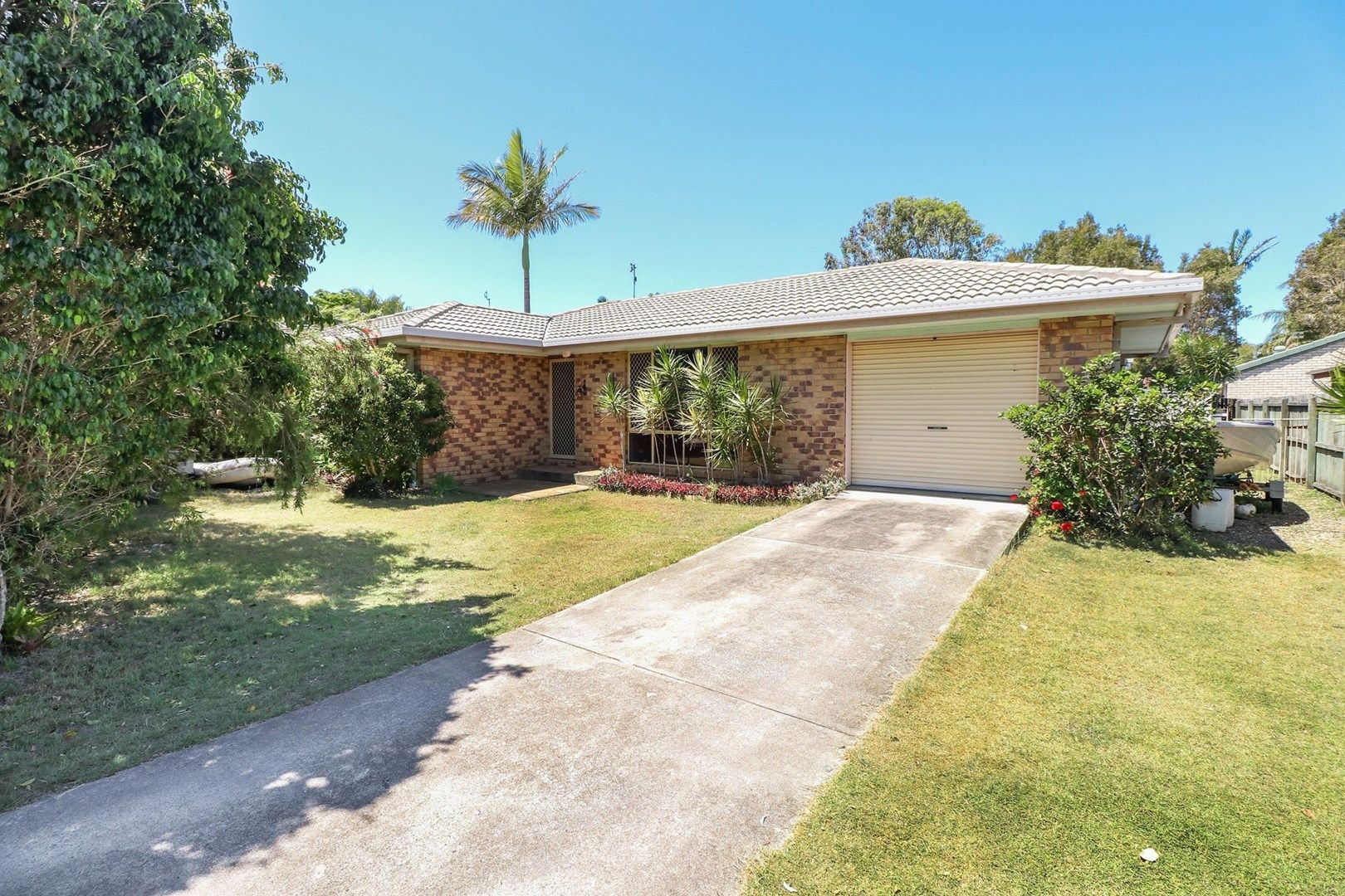 4 Fifth Avenue, Marcoola QLD 4564, Image 0