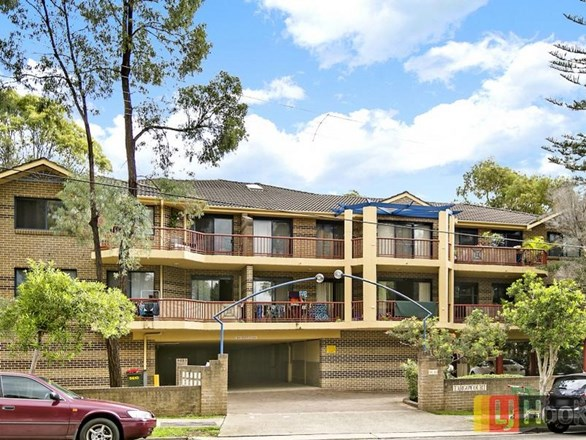 15/240-242 Targo Road, Toongabbie NSW 2146