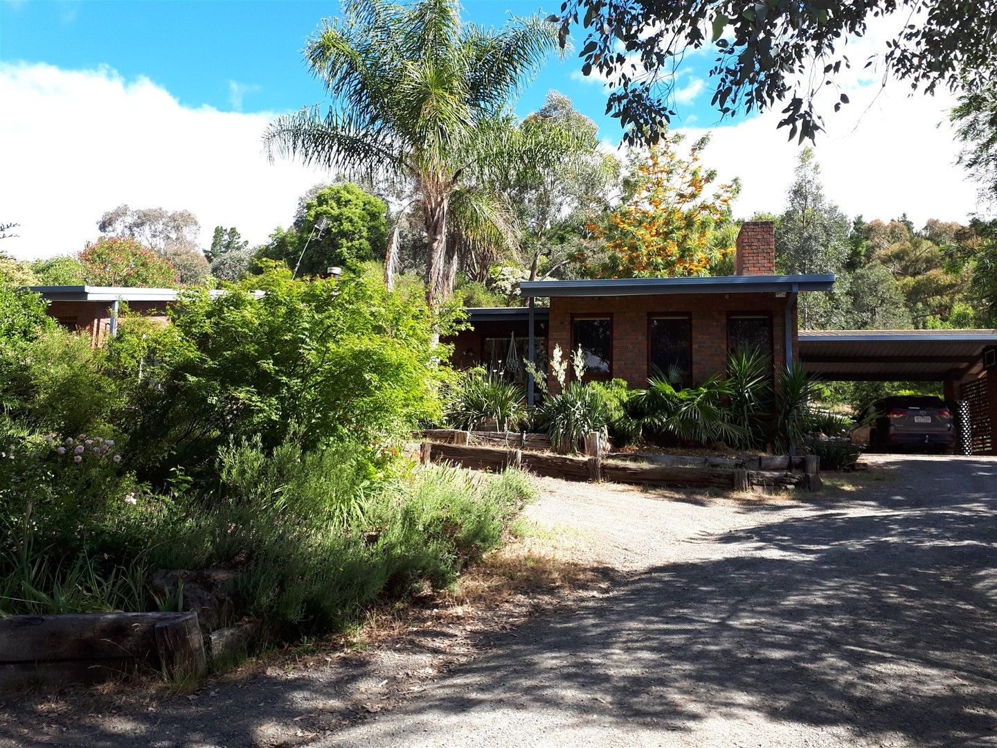 4 bedrooms House in 66 Halls Road MYRTLEFORD VIC, 3737
