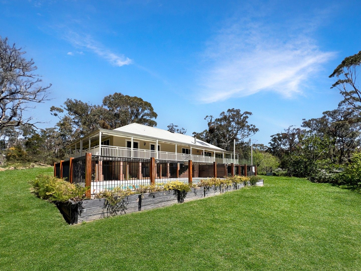 4 bedrooms House in 6 Wattle Ridge Road HILL TOP NSW, 2575