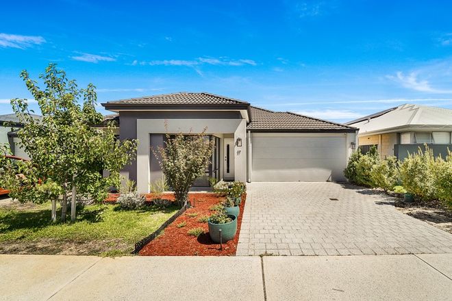 Picture of 17 Grasmere Way, AVELEY WA 6069