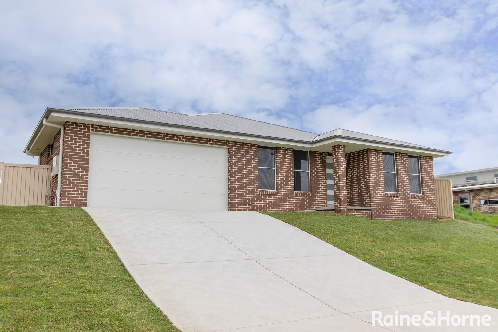 27 Newlands Crescent, Kelso NSW 2795