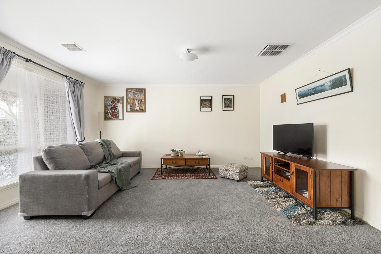 44 Rutherglen Crescent, Gowanbrae VIC 3043, Image 1