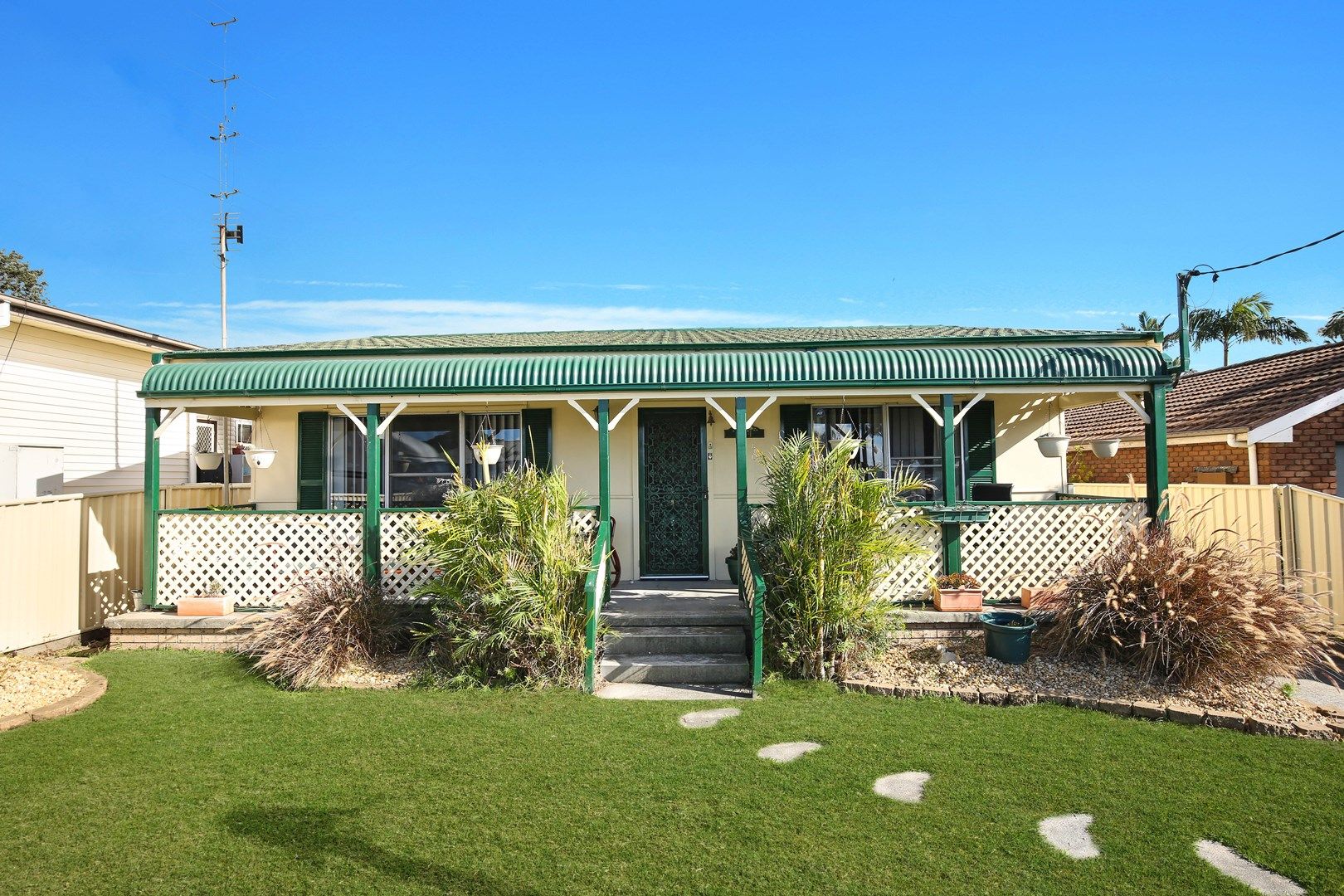 284 Shellharbour Road, Barrack Heights NSW 2528, Image 0