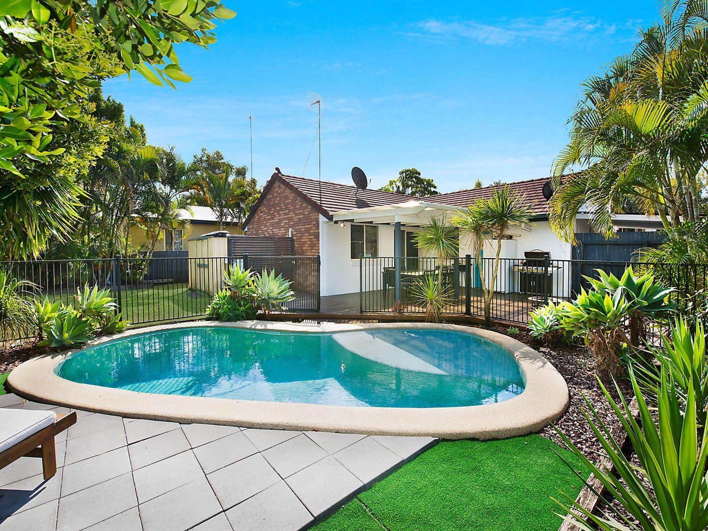 37 Richardson Street, Pacific Paradise QLD 4564, Image 0