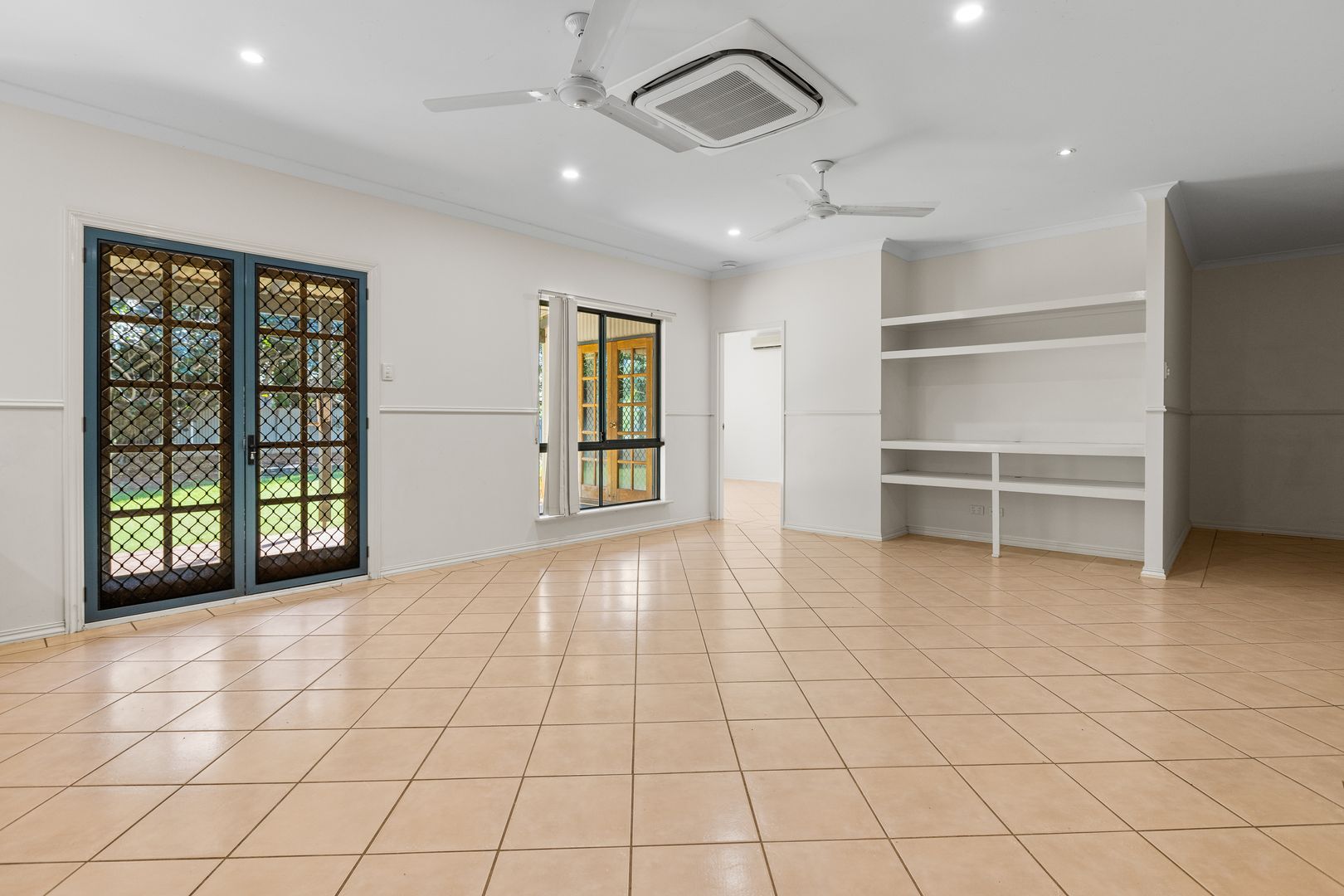 10 Spoonbill Avenue, Djugun WA 6725, Image 1