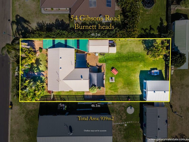 54 Gibsons Rd, Burnett Heads QLD 4670, Image 1