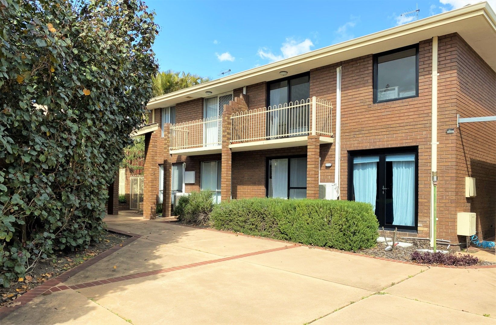 3 bedrooms Townhouse in 2/37 Elizabeth Street SOUTH PERTH WA, 6151