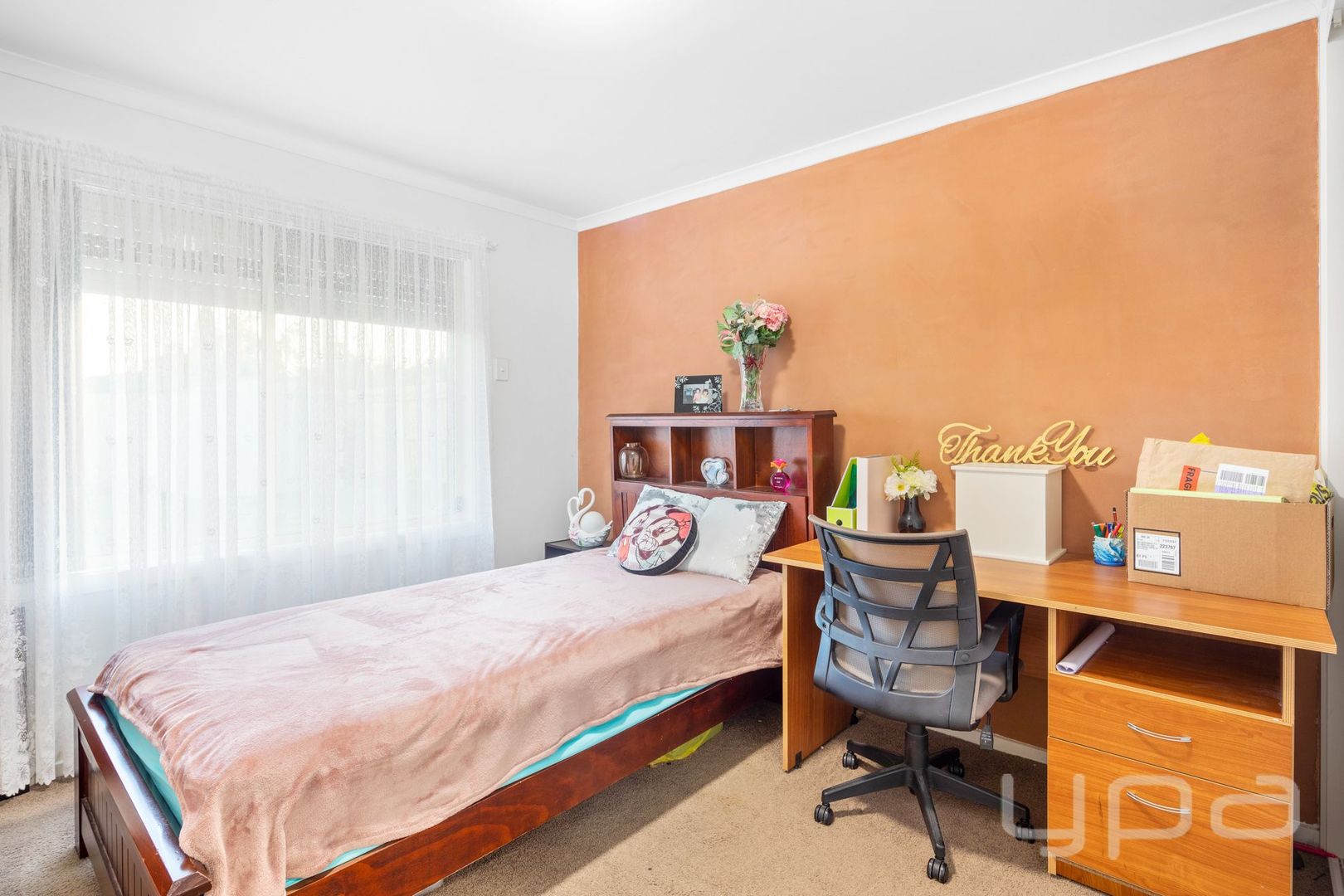 6 Voltaire Court, Hoppers Crossing VIC 3029, Image 2