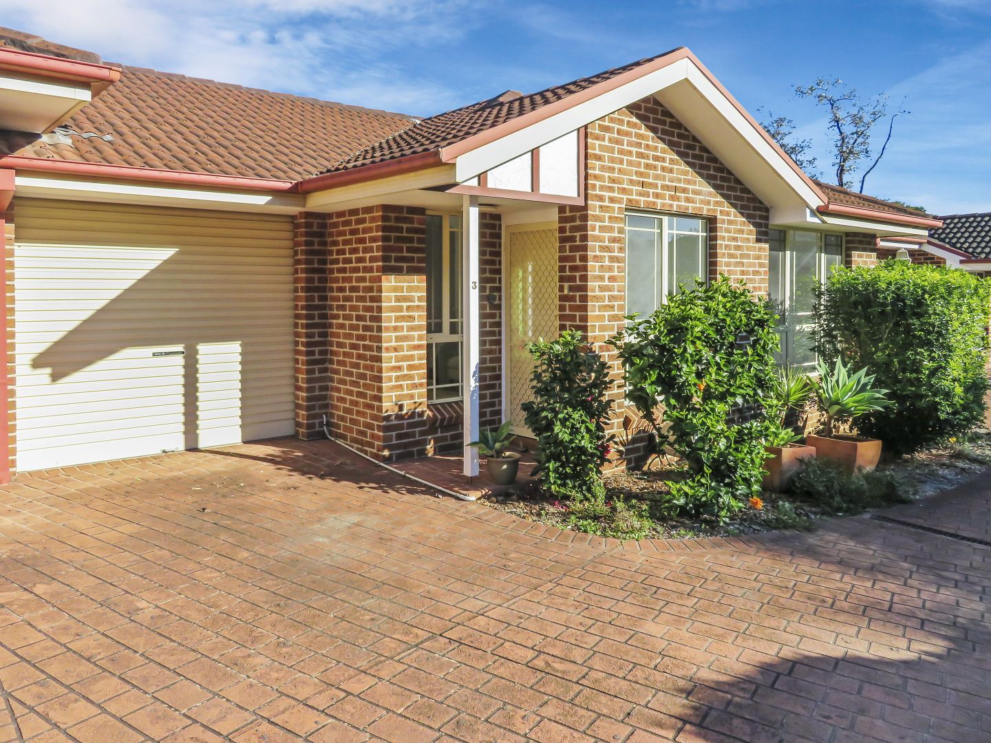 3/7 Hamilton Place, Bomaderry NSW 2541