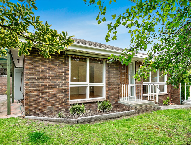 1/4 Maverston Street, Glen Iris VIC 3146