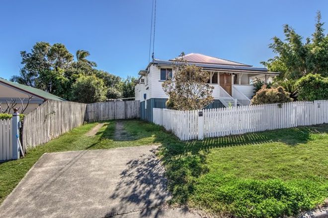 Picture of 44 Queen Street, BLACKSTONE QLD 4304