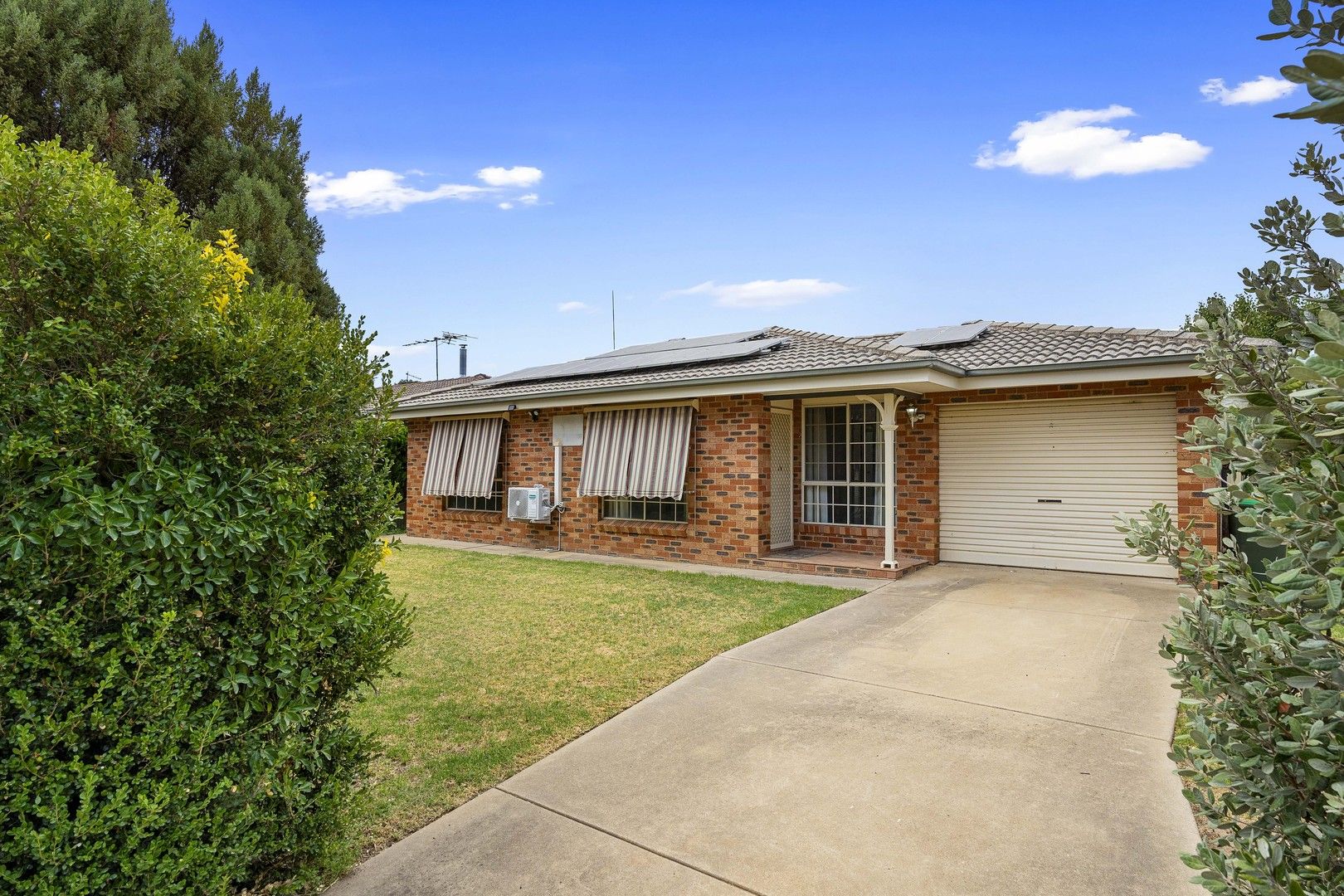 1/99 Main Street, Lake Albert NSW 2650, Image 0