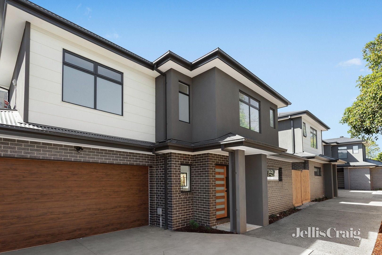 3 bedrooms Townhouse in 2/44 Porter Road HEIDELBERG HEIGHTS VIC, 3081