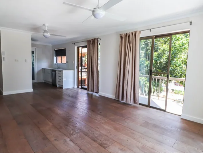 Additional image 4 of 4/59 Prince Edward Parade, Redcliffe QLD 4020