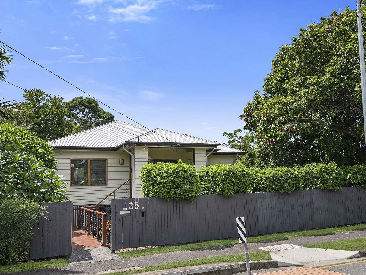 3 bedrooms House in 35 Rockbourne Terrace PADDINGTON QLD, 4064