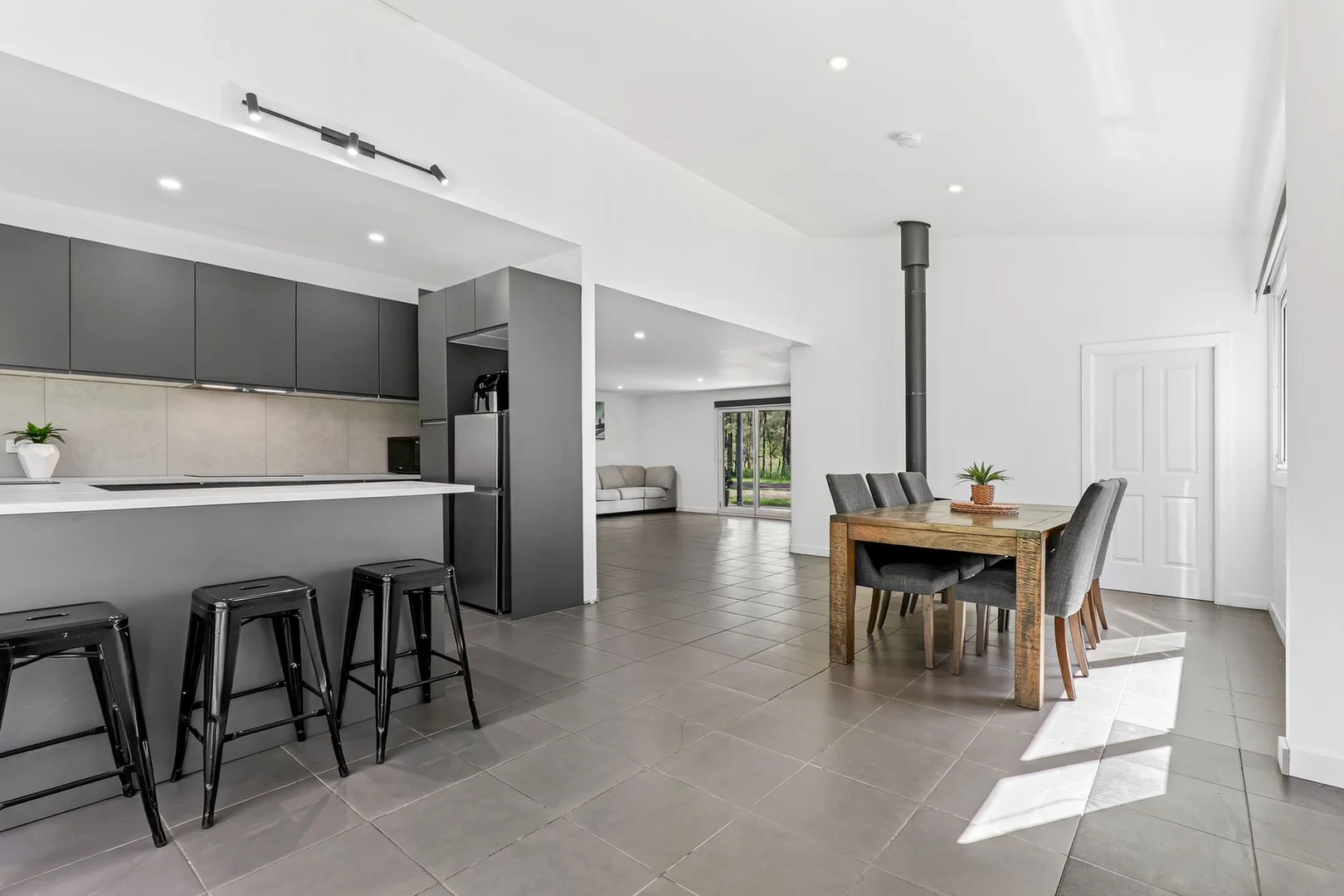 Additional image 8 of 23-27 Post Office Road, Castlereagh NSW 2749