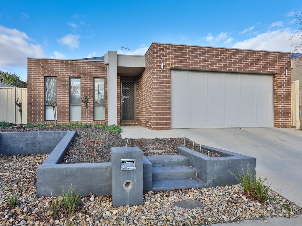 3 bedrooms House in 11 Mirage Drive MILDURA VIC, 3500