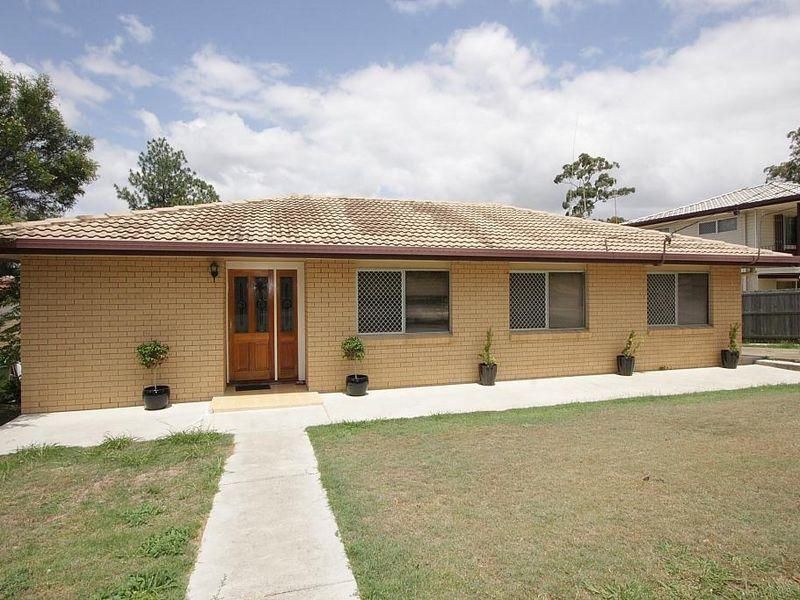 13 Woodview Street, BROWNS PLAINS QLD 4118, Image 0