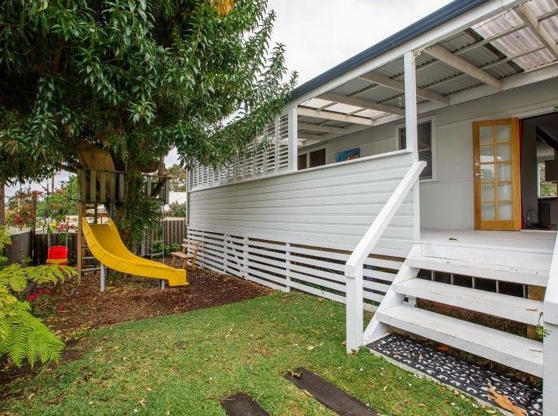 3 bedrooms House in 57 Hands Avenue CAREY PARK WA, 6230