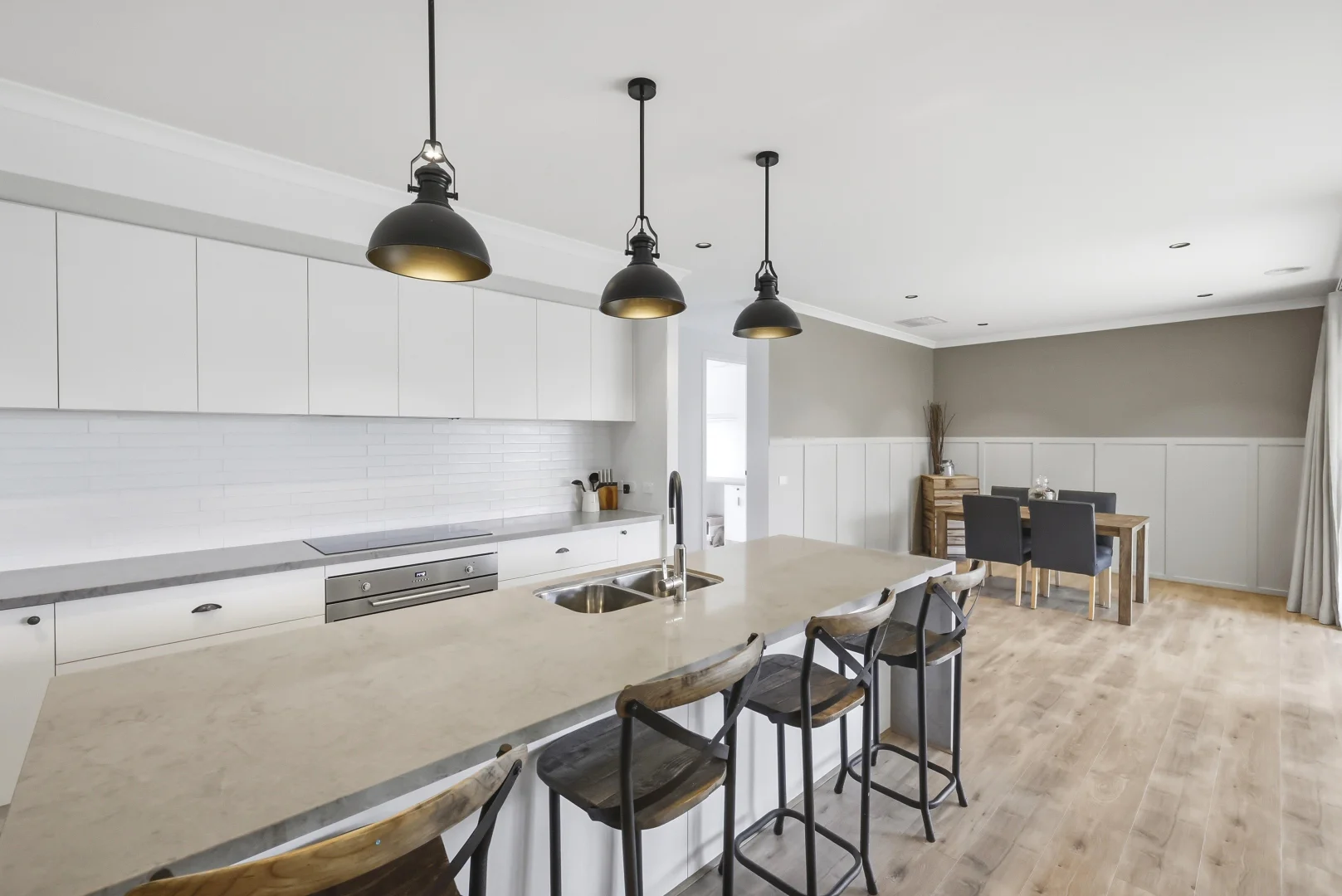 Additional image 7 of 1 Oak Grove, Romsey VIC 3434