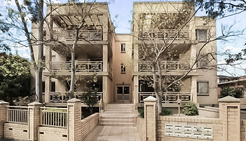 2 bedrooms Apartment / Unit / Flat in 2/334-336 Railway Terrace GUILDFORD NSW, 2161