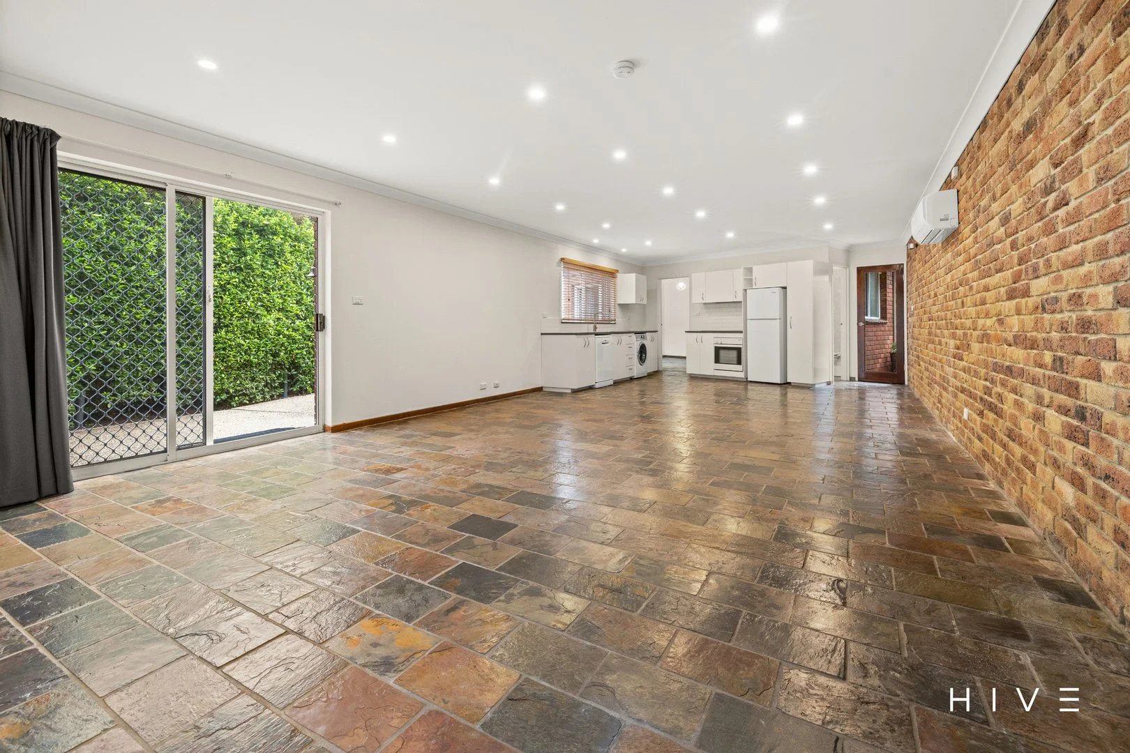 Additional image 2 of 25a De Salis Street, Weetangera ACT 2614