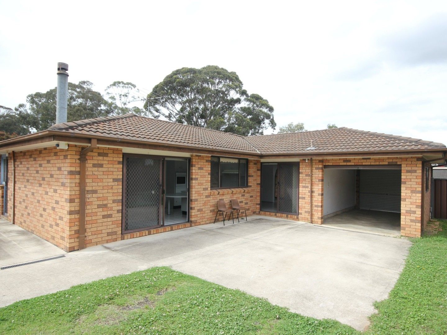 3 bedrooms House in 5 Housman Street WETHERILL PARK NSW, 2164