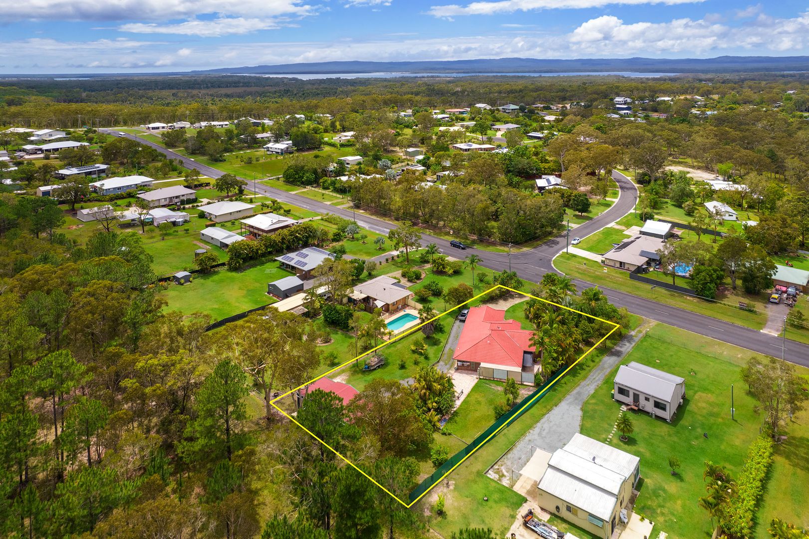 24 Endeavour Drive, Cooloola Cove QLD 4580, Image 1