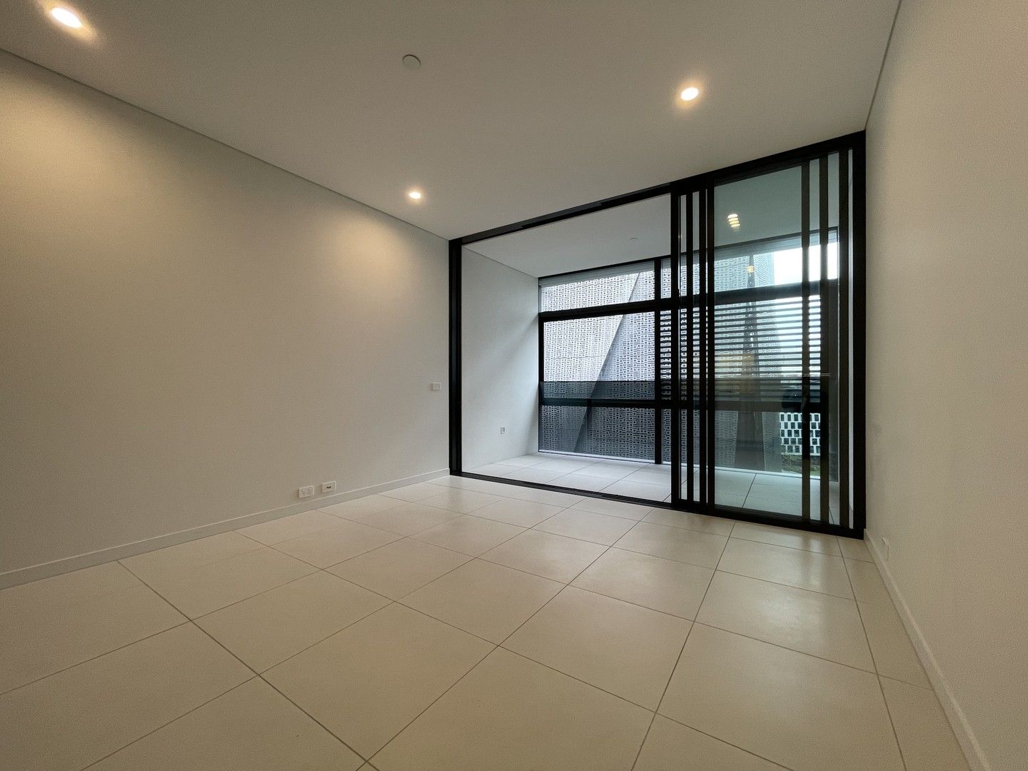 1 bedrooms Apartment / Unit / Flat in Chippendale Way CHIPPENDALE NSW, 2008