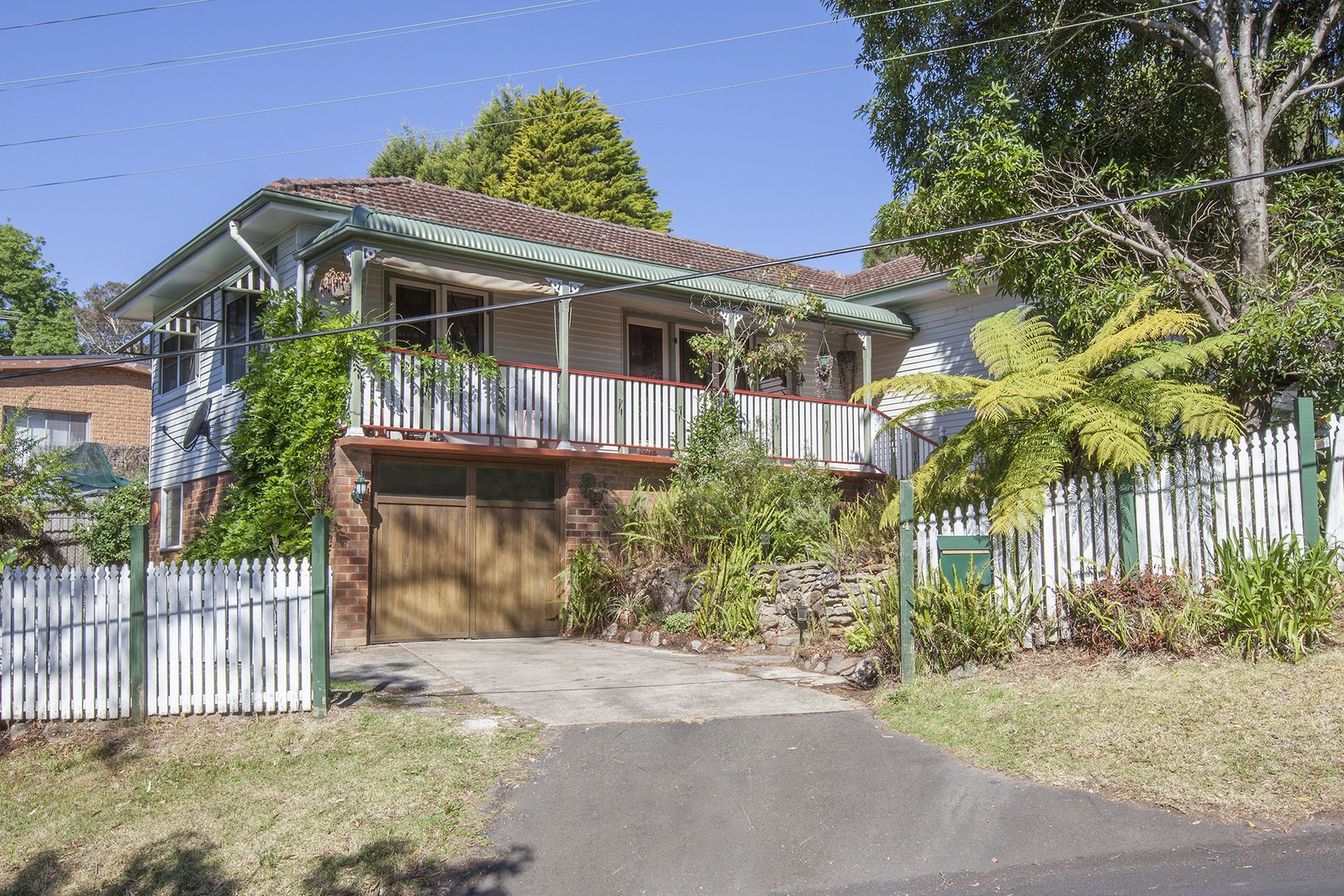 4 Bedford Road, Woodford NSW 2778